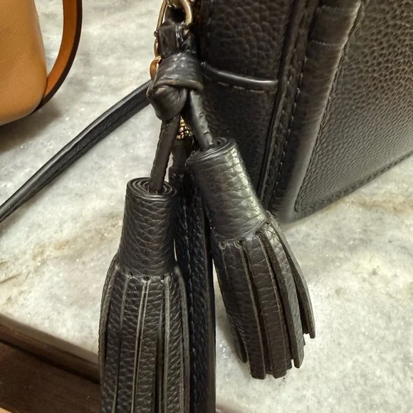 Kate Spade Orchard Street Arla Black Leather Crossbody with Tassels. - Picture 4 of 11
